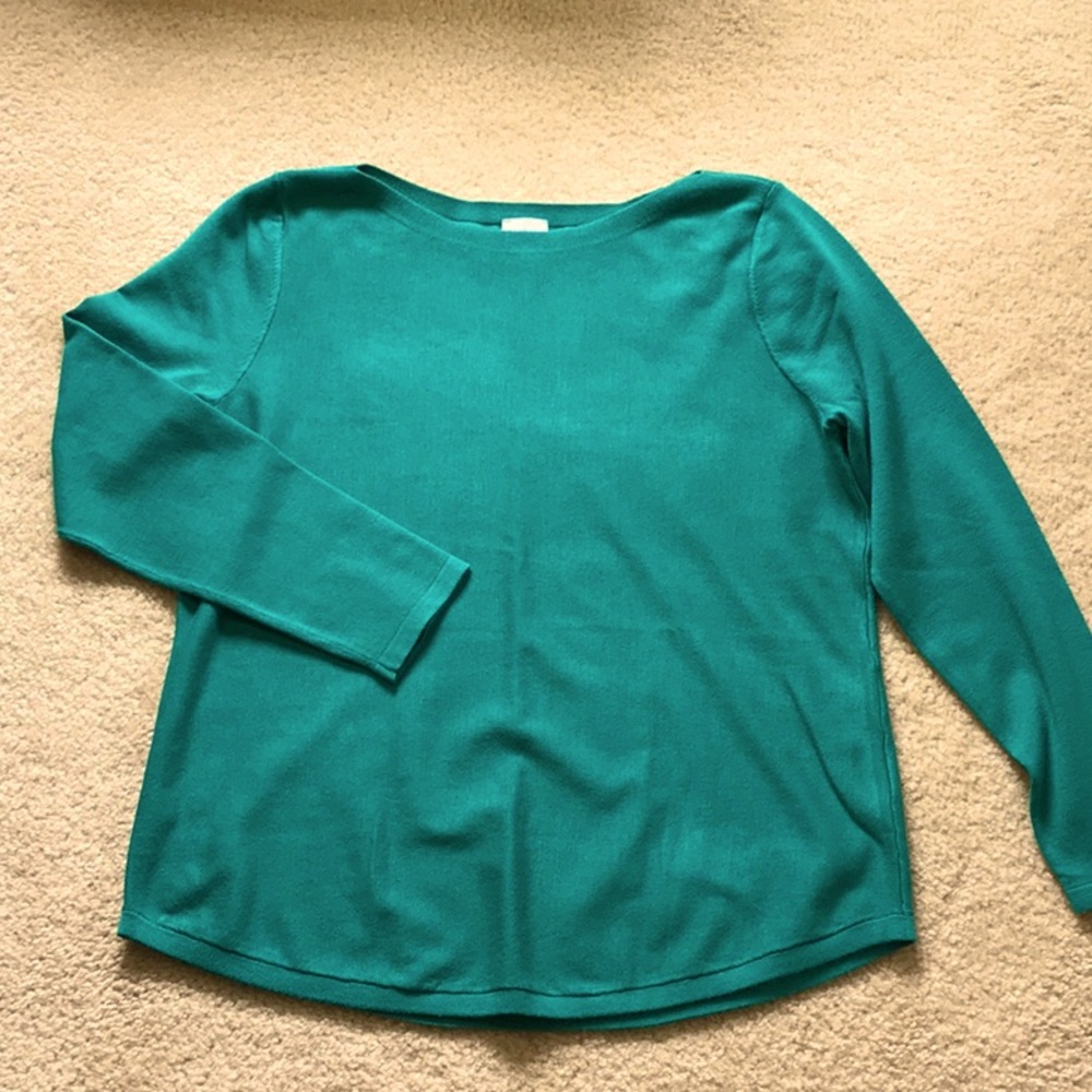 NEW. Chicos size 1